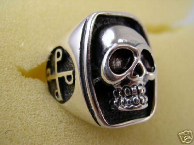 phantom-skull-ring.jpg