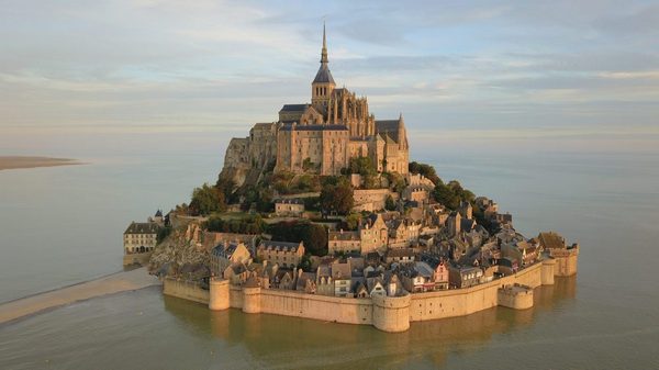 Mont-Saint-Michel.jpg